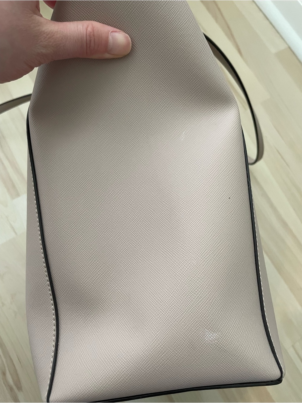 Kate Spade Dana Tote in Warm Beige - Great Condition! - Picture 12 of 16